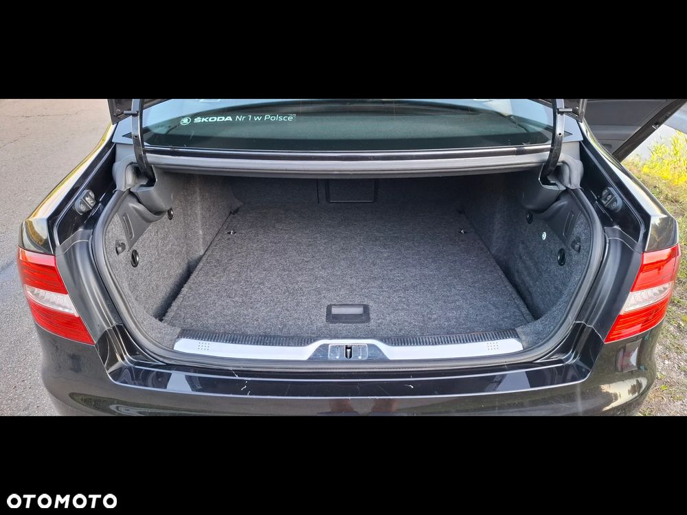 Skoda Superb 2.0 TDI Ambition - 22