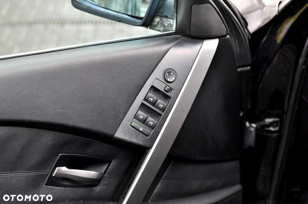 BMW Seria 5 - 17