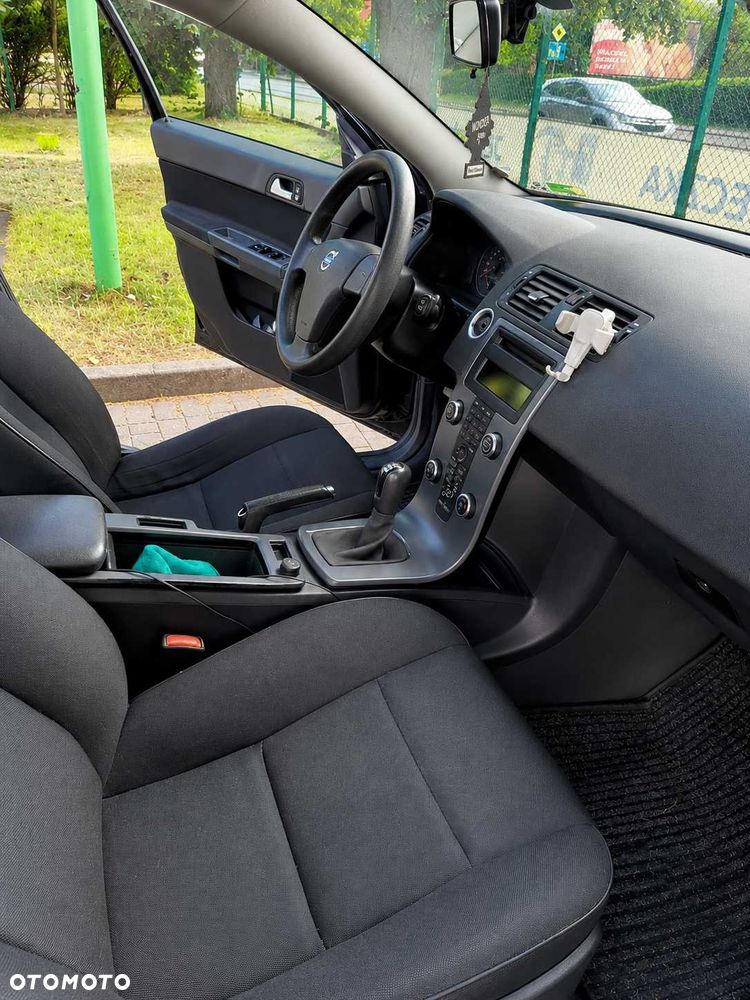 Volvo V50 - 3