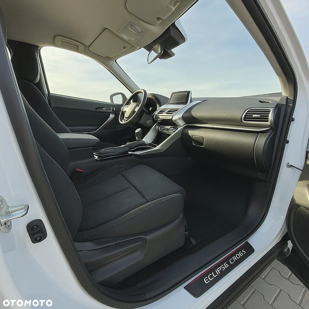 Mitsubishi Eclipse Cross 1.5 T Intense - 14