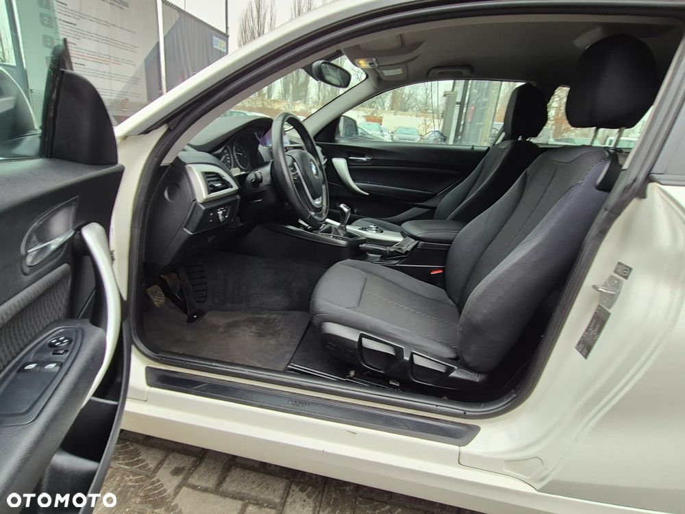 BMW Seria 1 118i Advantage - 25