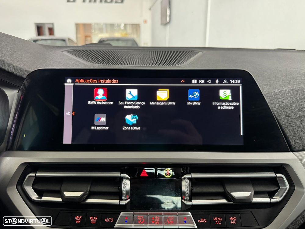 BMW 330 e Pack M Auto - 31