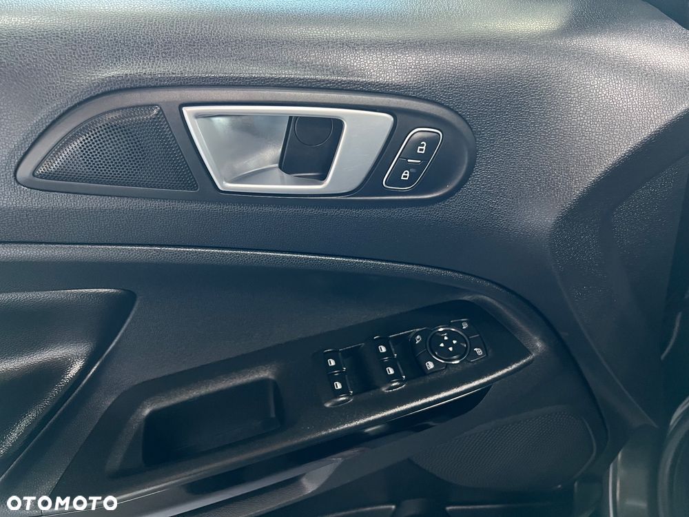 Ford EcoSport - 27