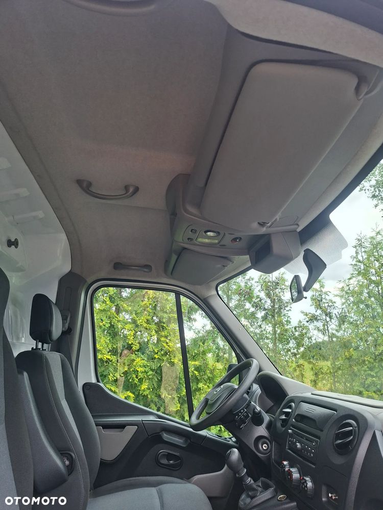 Nissan NV400 - 5
