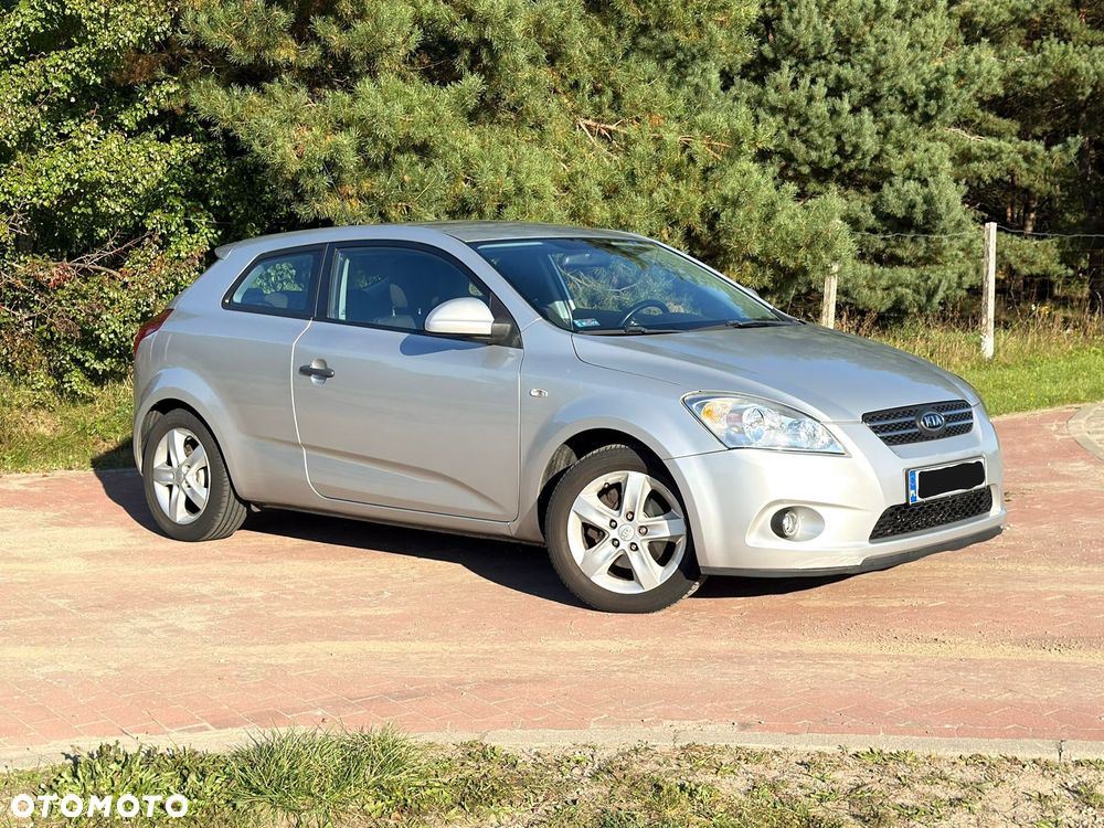 Kia ProCeed - 1