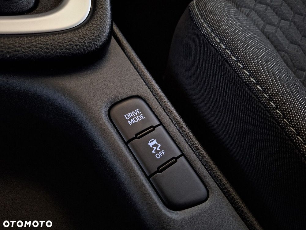 Toyota Yaris 1.5 Comfort CVT - 39