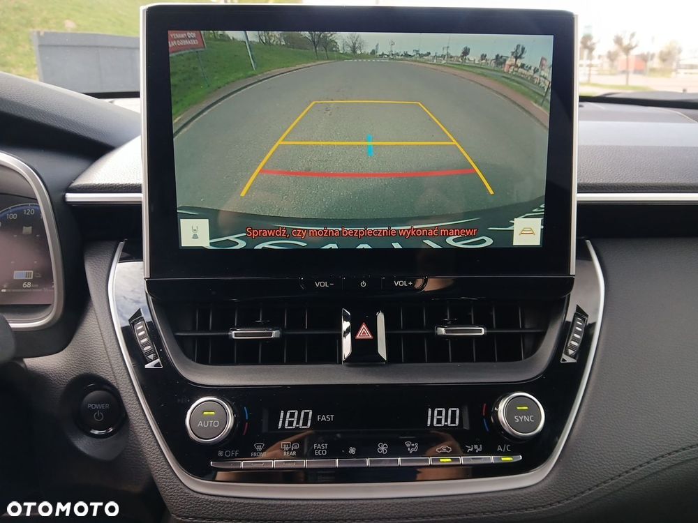 Toyota Corolla Cross - 33