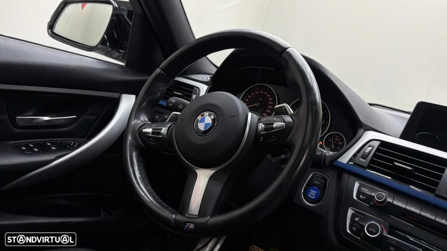 BMW 320 d xDrive Pack M Auto - 42