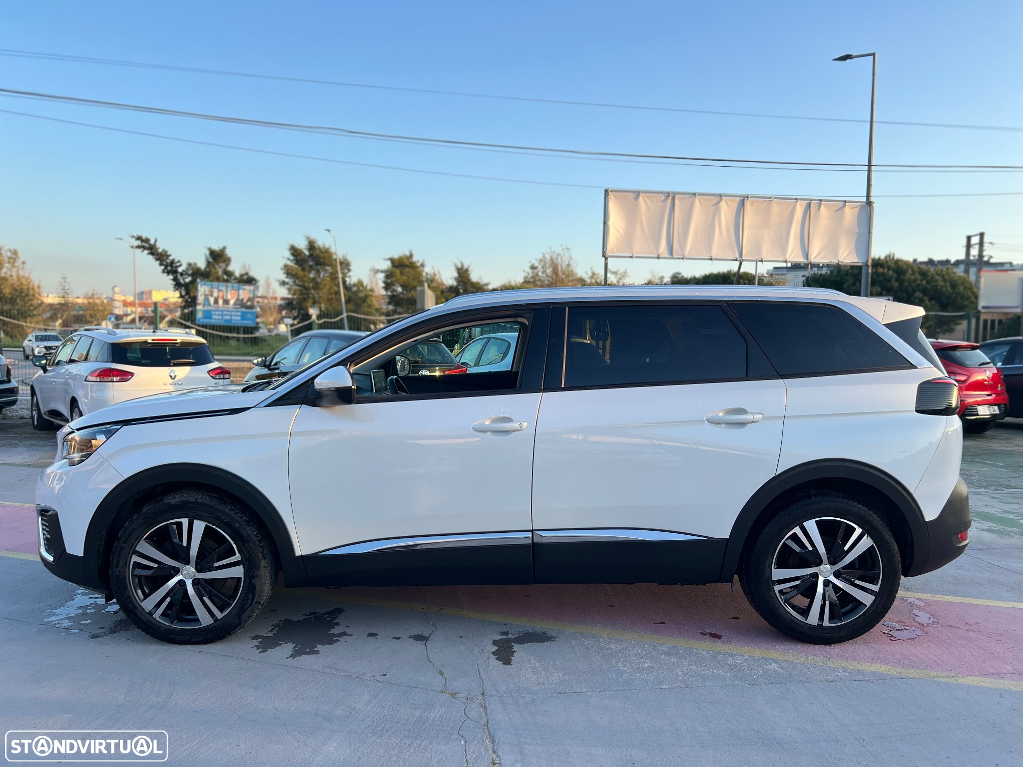 Peugeot 5008 1.5 BlueHDi Allure - 8
