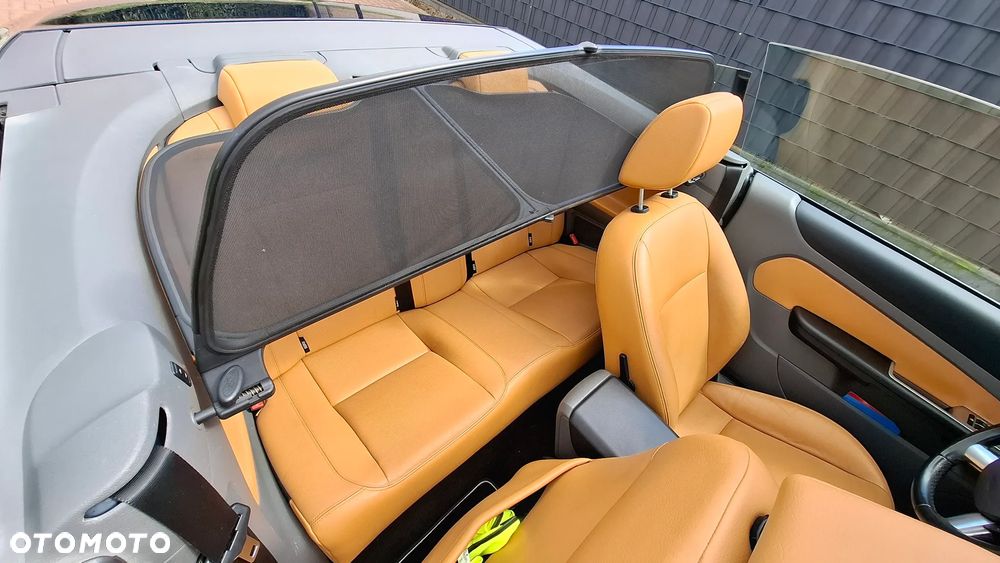 Ford Focus 2.0 16V Titanium - 9