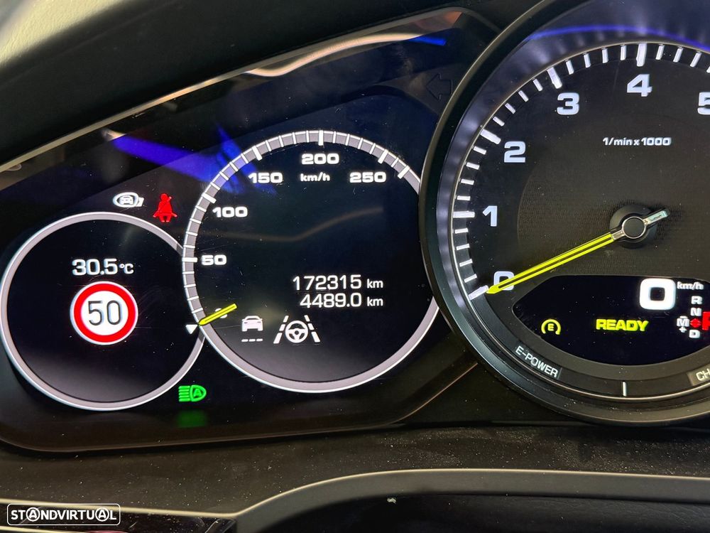 Porsche Cayenne E-Hybrid Tiptronic S Platinum Edition - 33