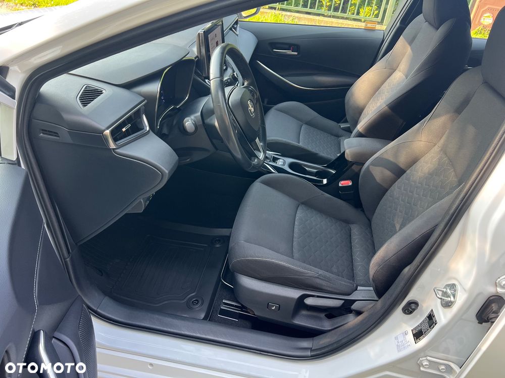 Toyota Corolla 1.8 Hybrid GPF Comfort - 16
