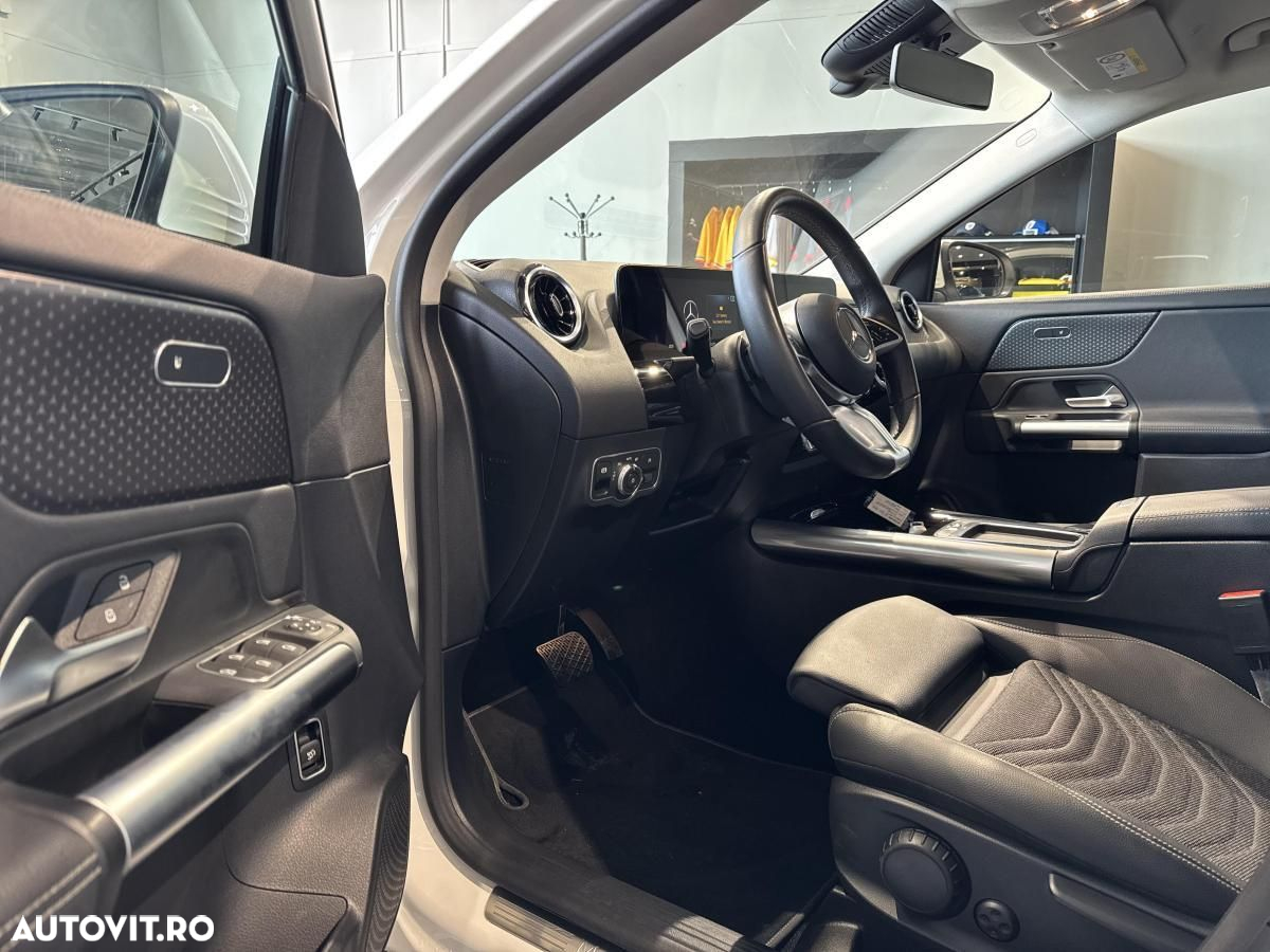 Mercedes-Benz GLA 220 d 4MATIC Aut. - 9