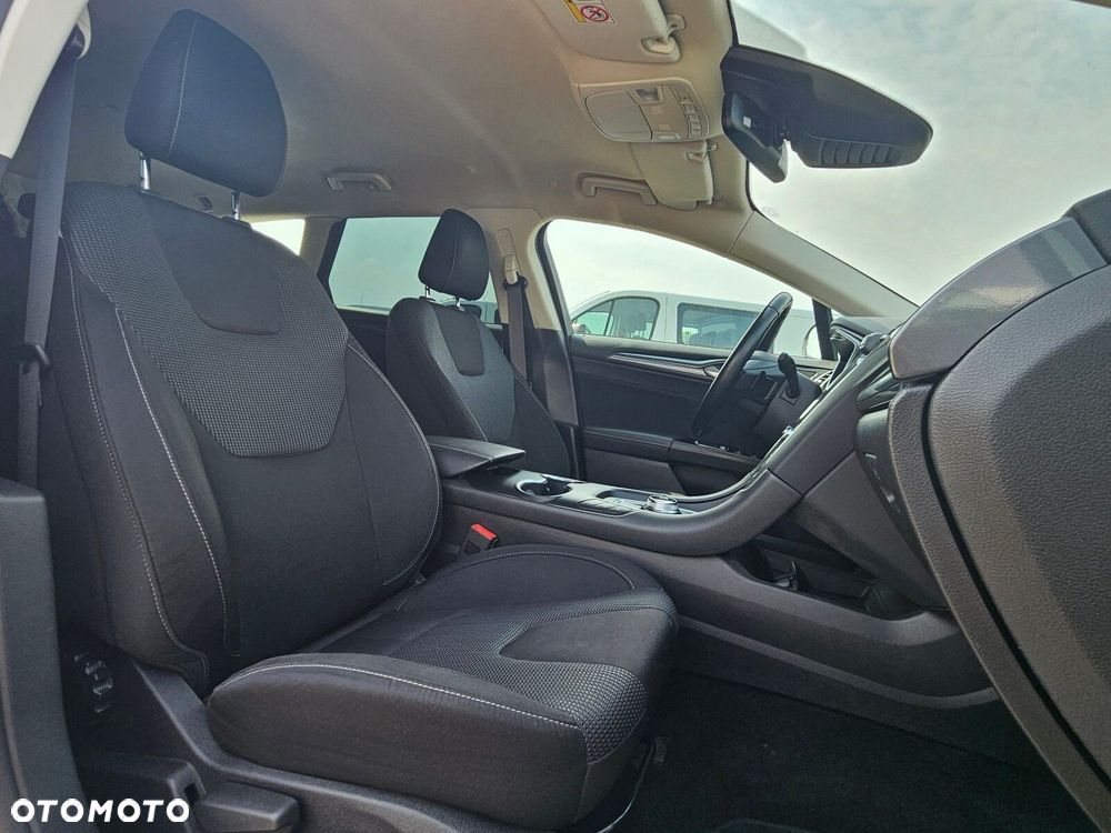 Ford Mondeo - 30