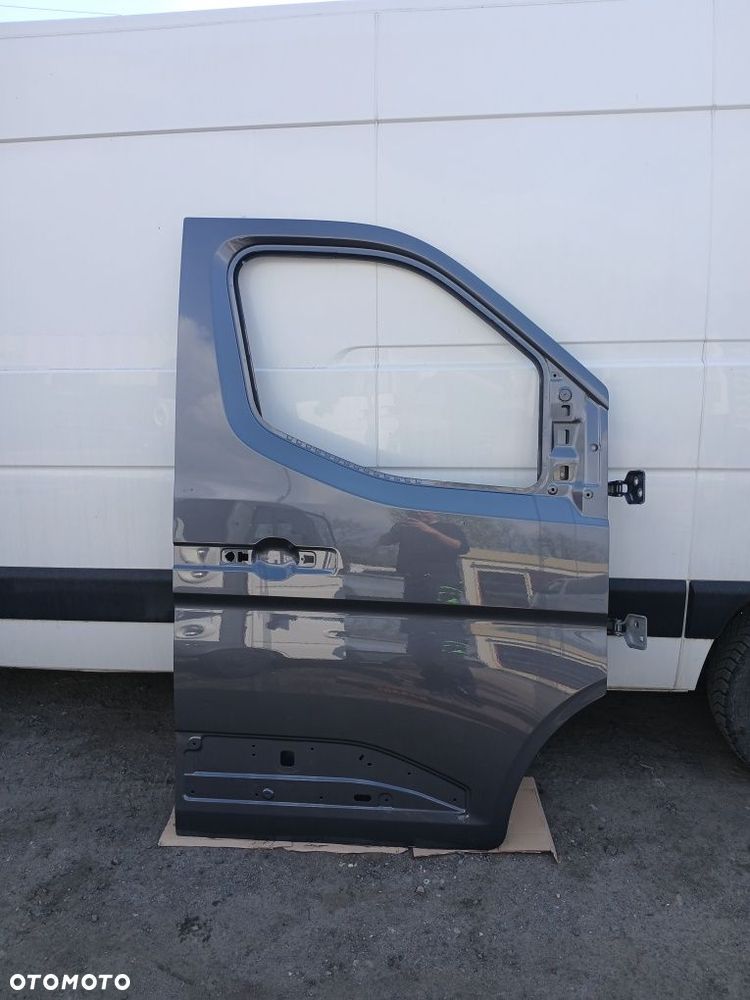 Drzwi prawe przednie Renault Master IV V od 2024roku w kolor - 1