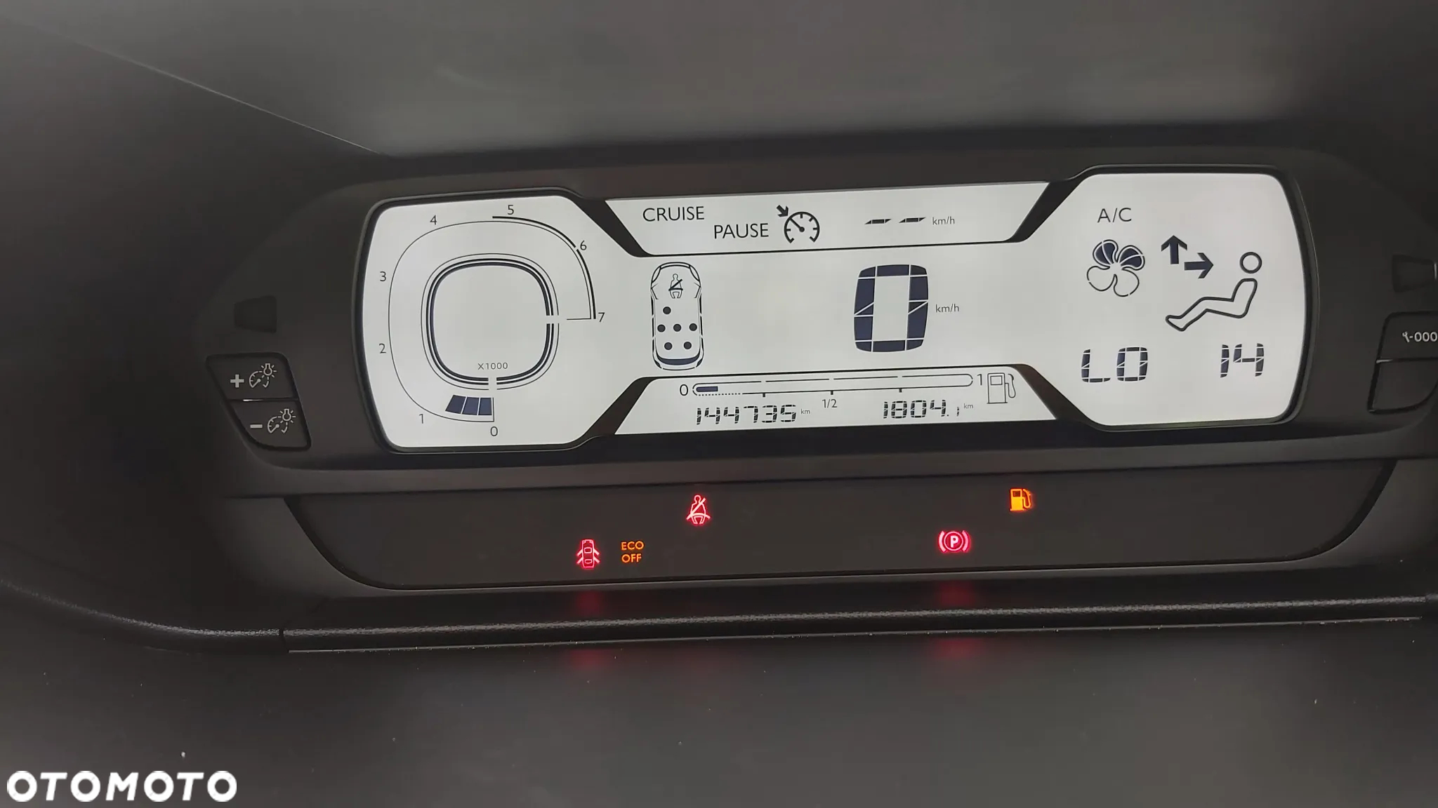 Citroën C4 Grand Picasso e-HDi 115 Exclusive - 23