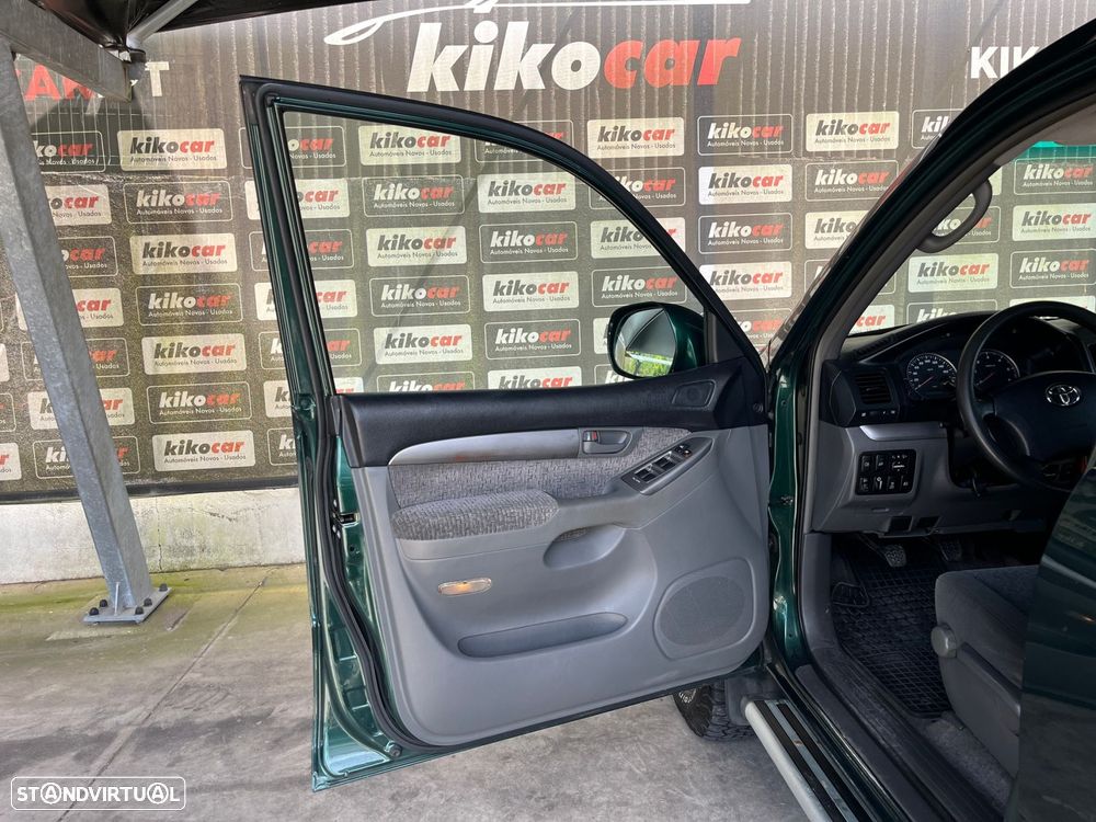 Toyota Land Cruiser 3.0 D-4D - 13