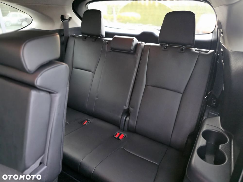 Toyota Highlander - 25