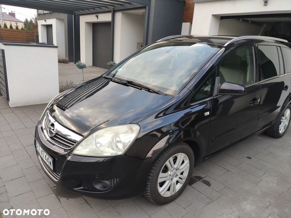 Opel Zafira 1.9 CDTI Cosmo - 2