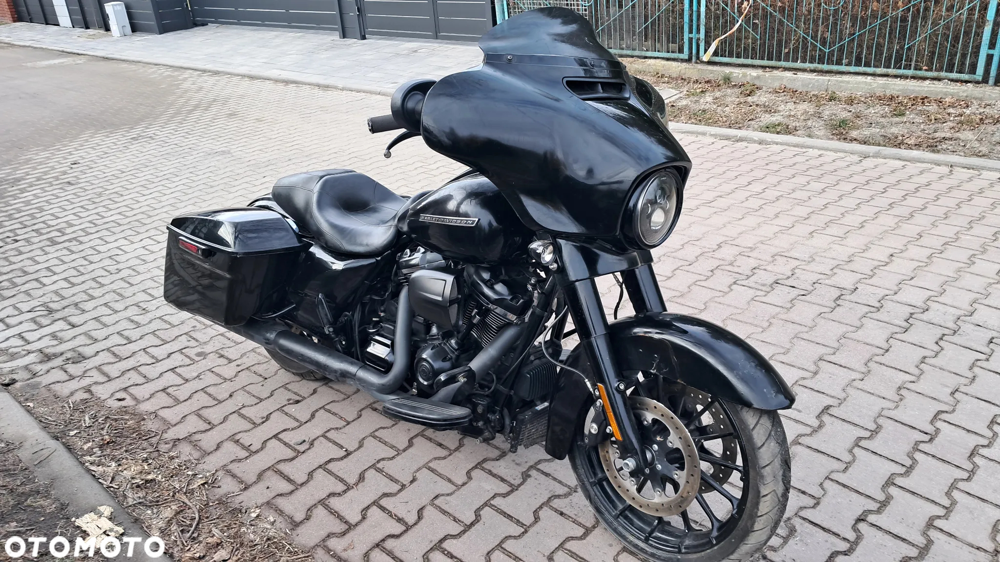 Harley-Davidson Touring Street Glide - 4