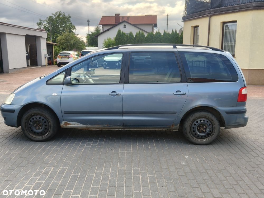 Ford Galaxy - 3