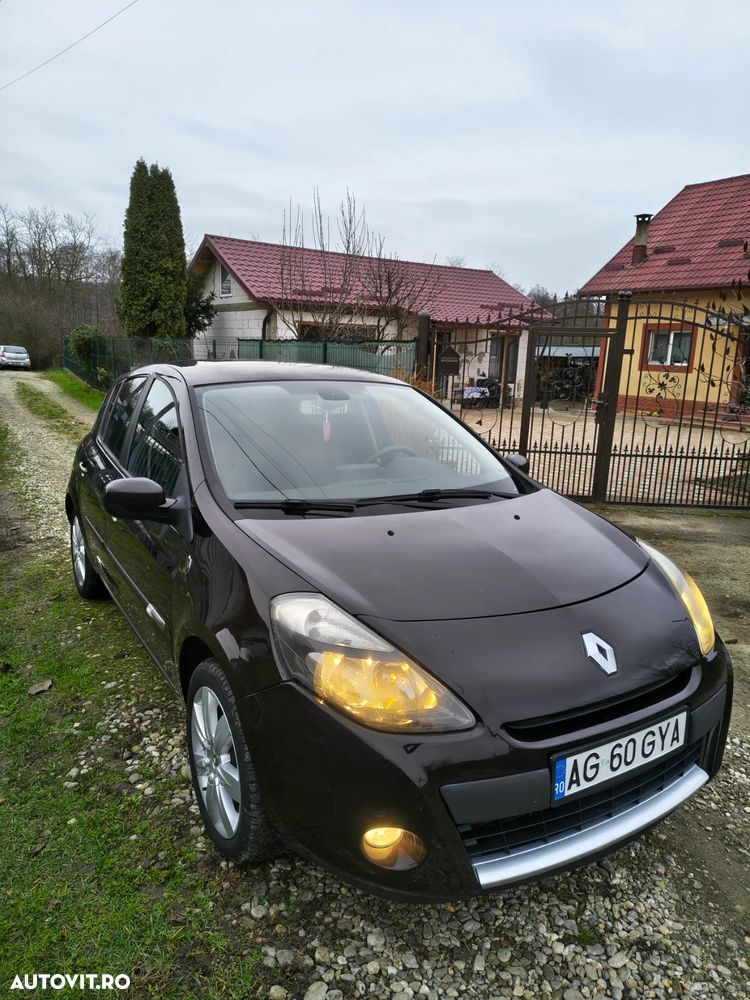 Renault Clio 1.5 dCi 90 FAP Luxe - 1