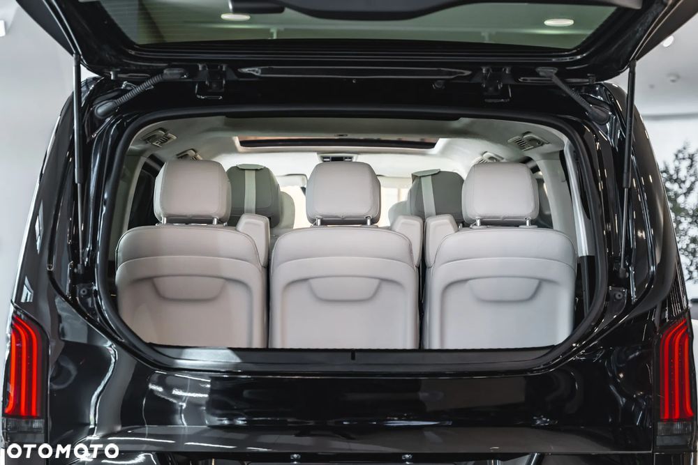 Mercedes-Benz Klasa V 300 d 4-Matic 9G-Tronic Exclusive (d³ugi) - 11