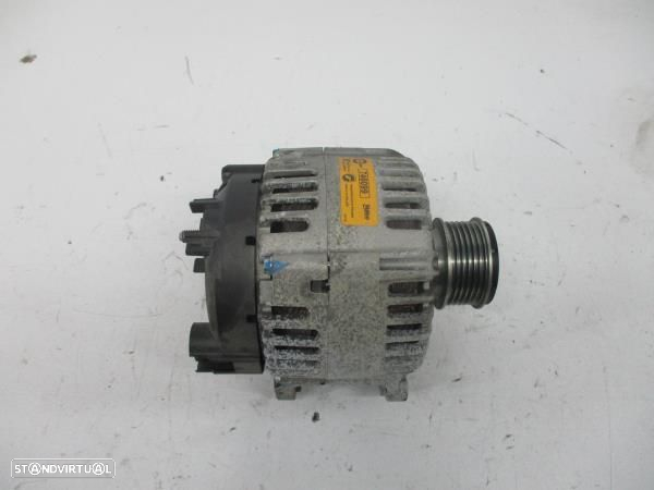 Alternador Volkswagen Caddy Iii Combi (2Kb, 2Kj, 2Cb, 2Cj) - 4