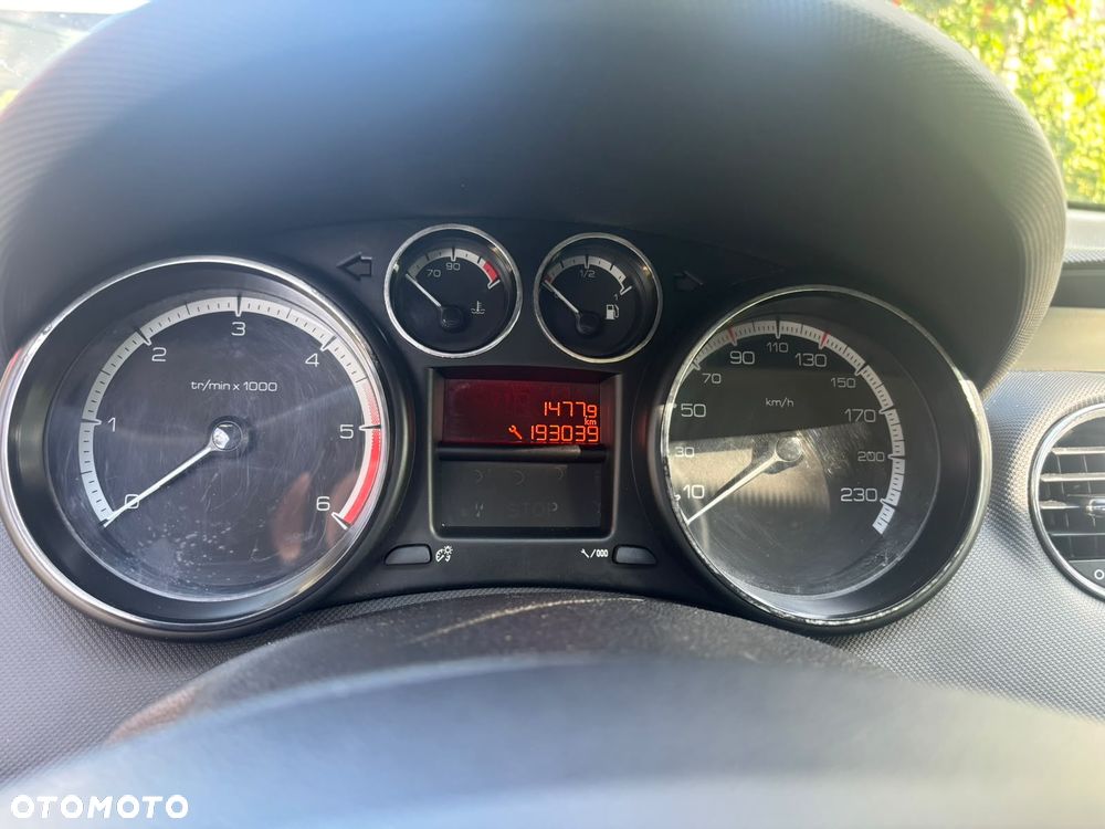 Peugeot 308 1.6 HDi Style - 6