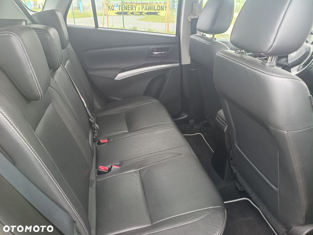 Suzuki SX4 1.6 Premium - 8