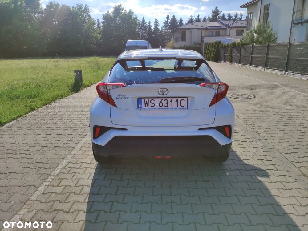 Toyota C-HR - 4