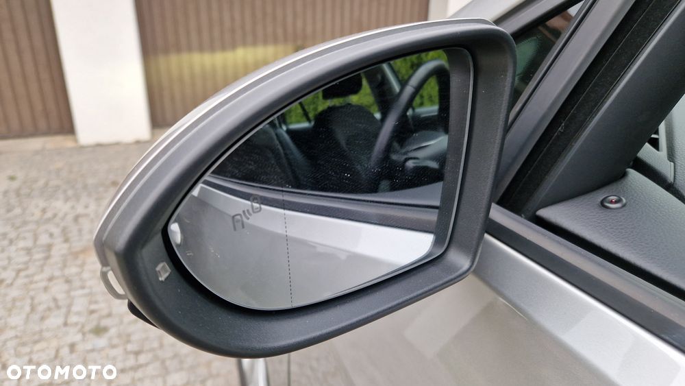 Volkswagen Golf 1.5 TSI BMT Evo Comfortline DSG - 18