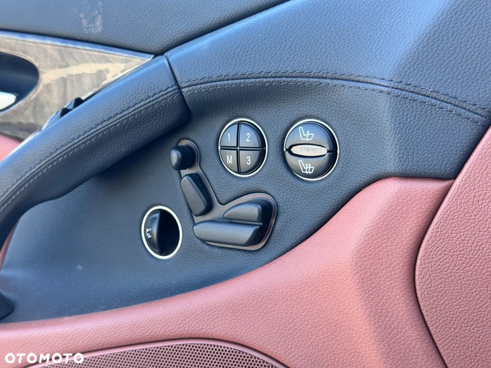 Mercedes-Benz SL - 35