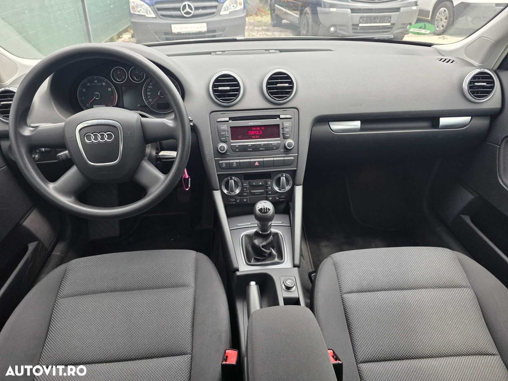 Audi A3 Sportback 1.4 TFSI Ambition - 5