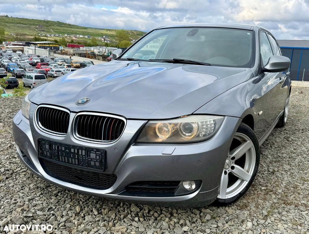 BMW Seria 3 320d DPF Aut. - 2
