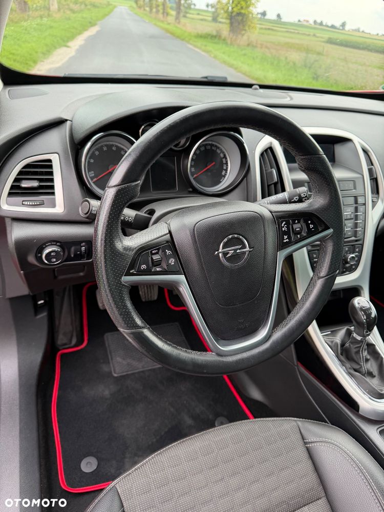 Opel Astra - 9