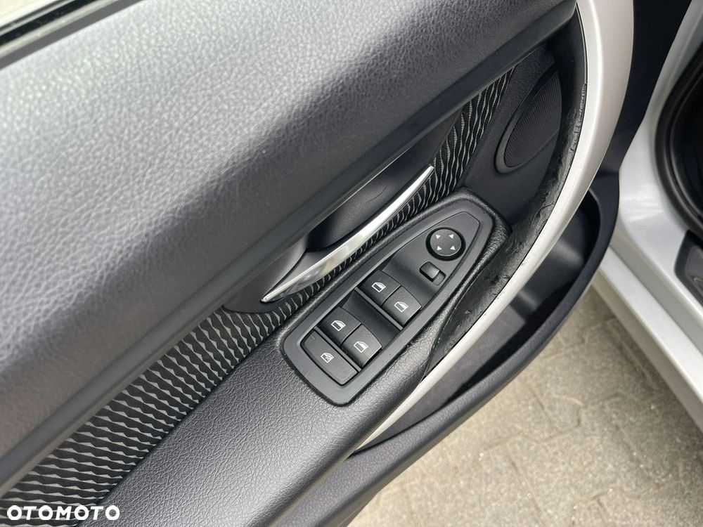 BMW Seria 3 - 20