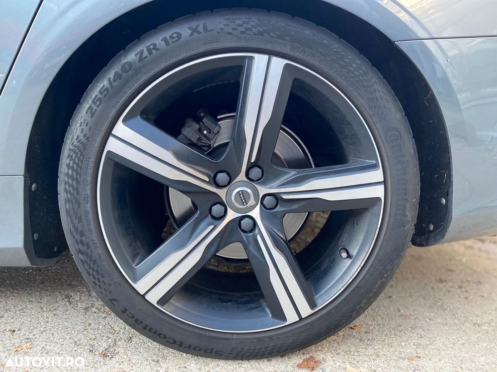 Volvo S90 D4 AWD R-Design - 10