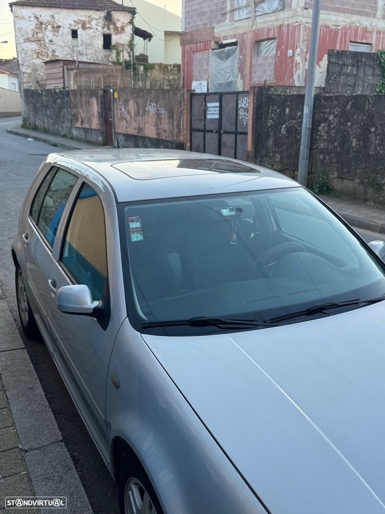 VW Golf - 5