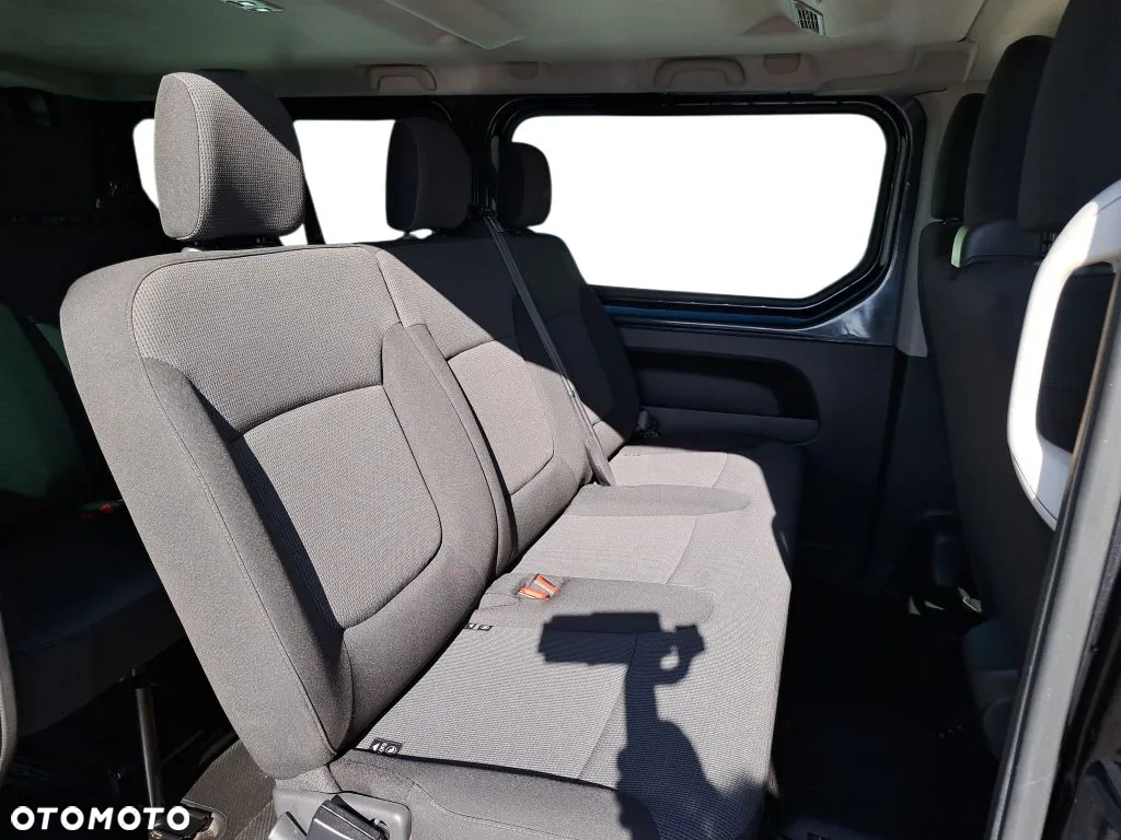 Renault Trafic - 23