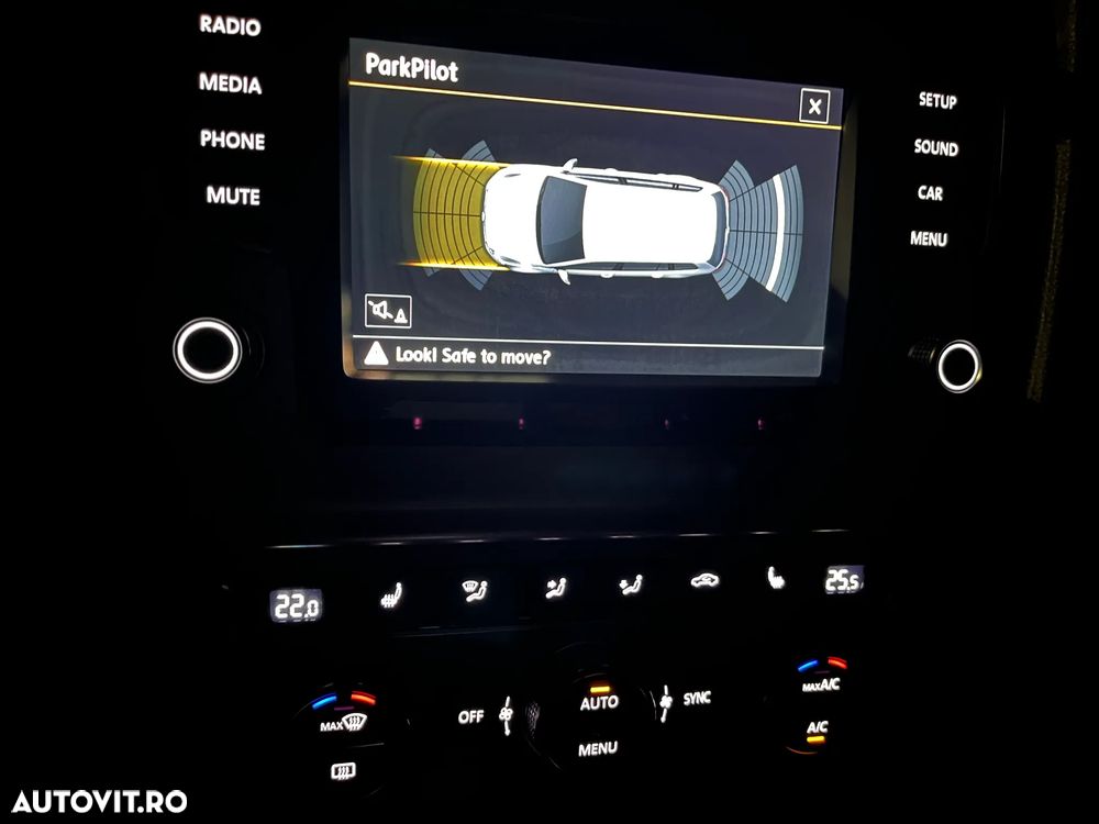 Volkswagen Golf 2.0 TDI DSG BMT Comfortline - 14