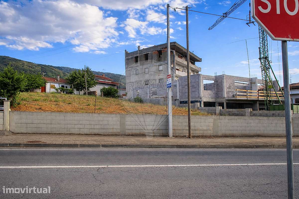 Terreno  para venda - Grande imagem: 2/3