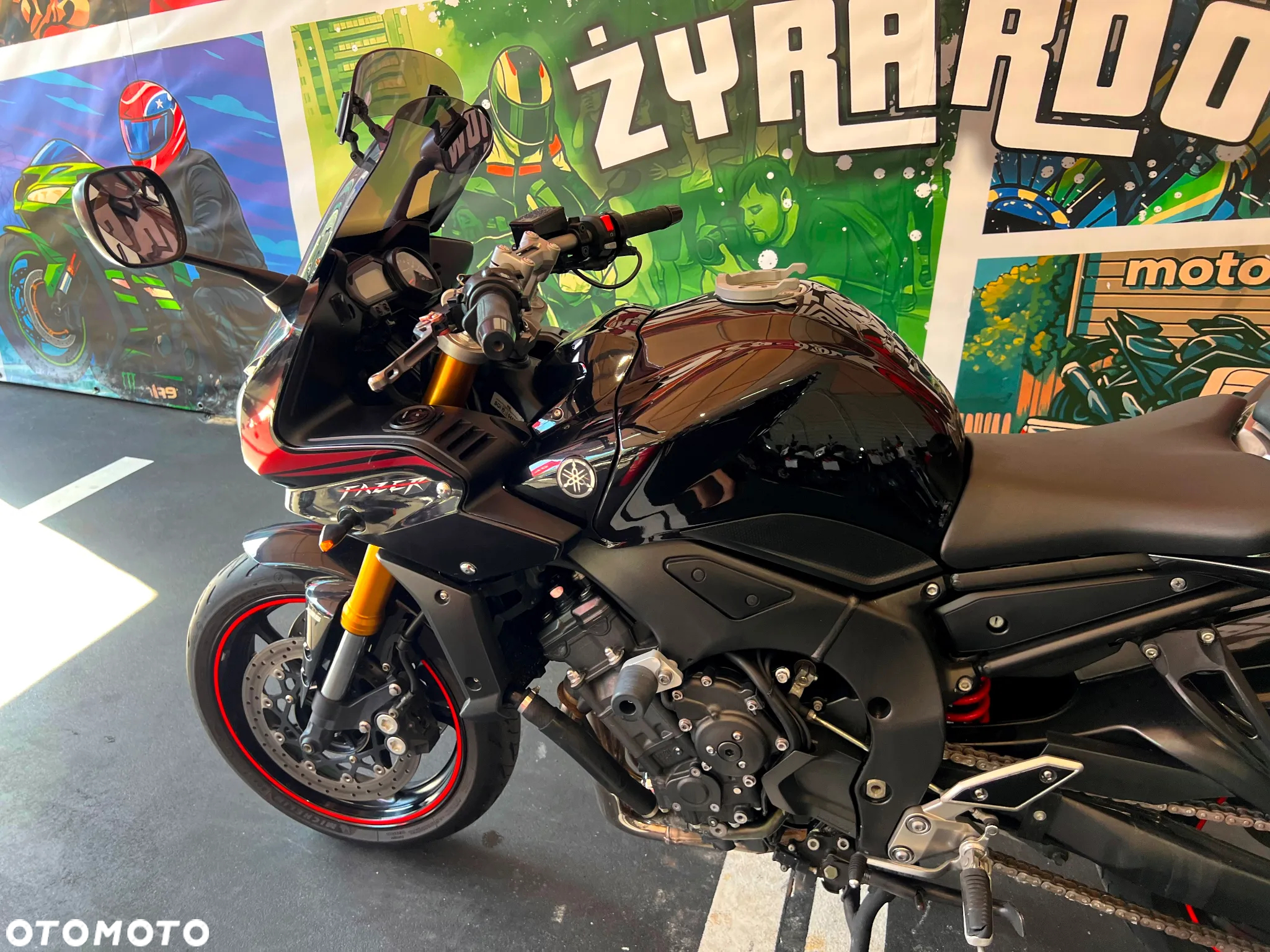 Yamaha FZ - 14