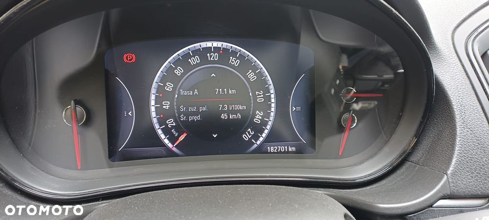 Opel Insignia 1.4 Turbo ecoFLEX Start/Stop Business Innovation - 12