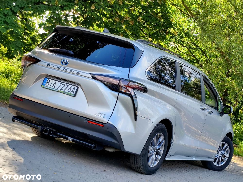 Toyota Sienna - 33