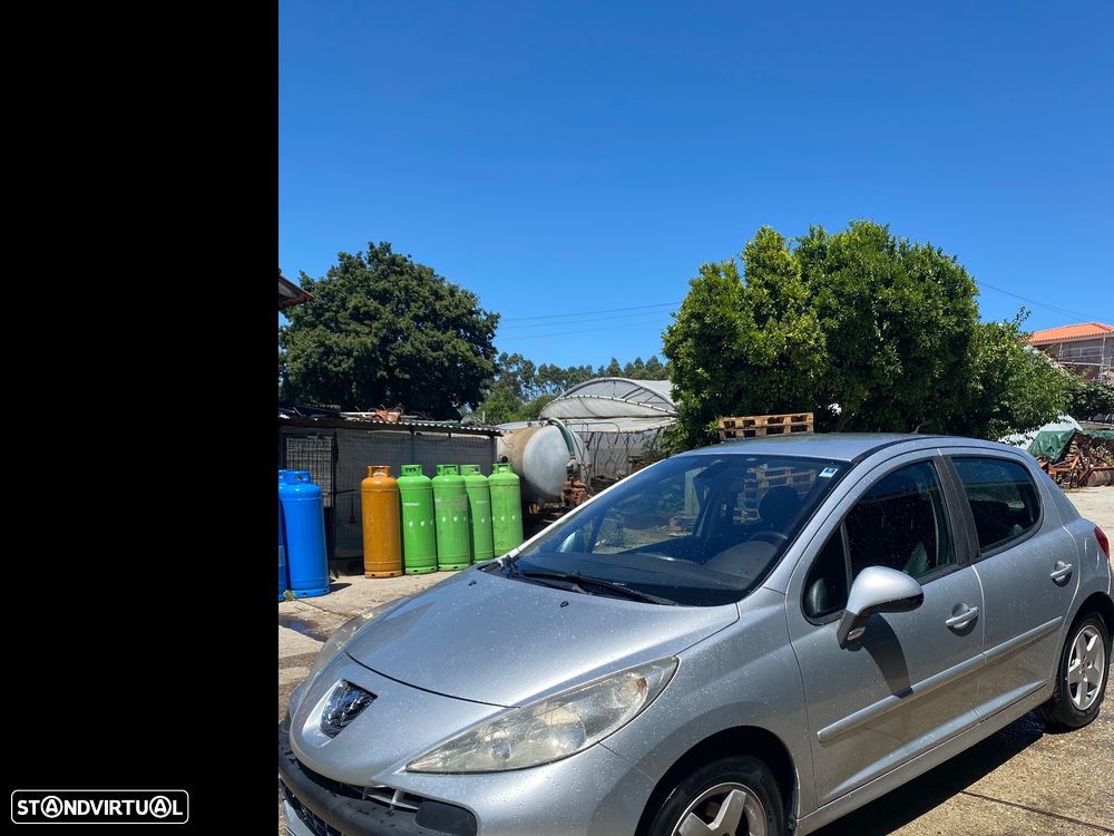 Peugeot 207 1.4 HDi Sport - 2