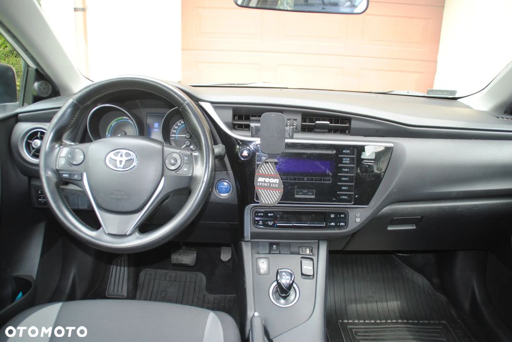 Toyota Auris Hybrid 135 Active - 14