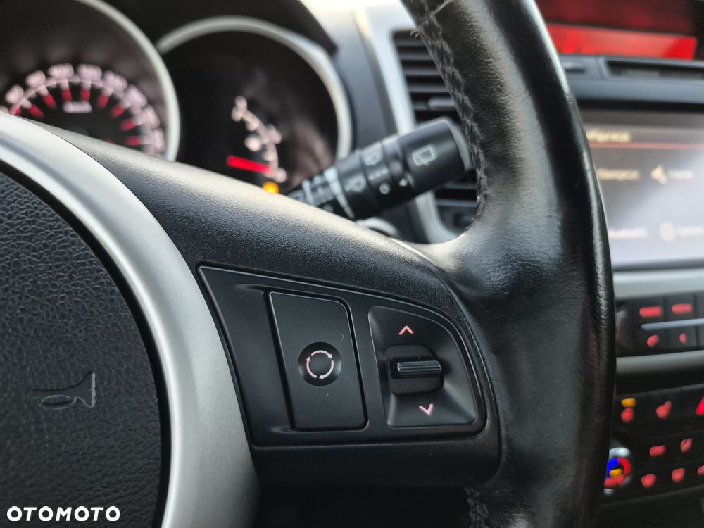 Kia Venga 1.4 CVVT Edition 7 - 11