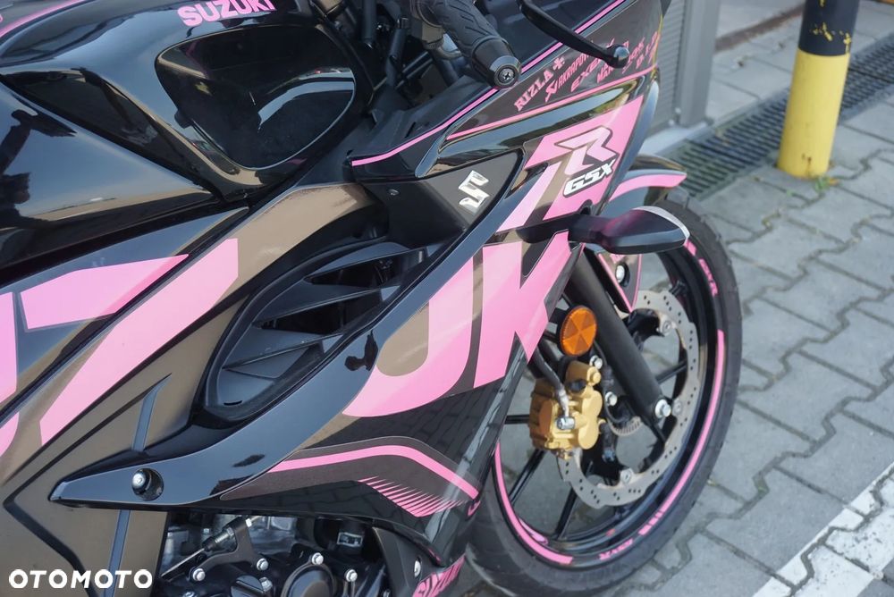 Suzuki GSX - 9