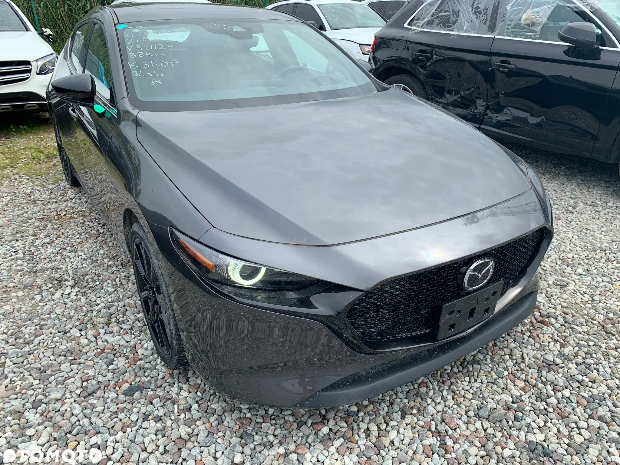 Mazda 3 - 4